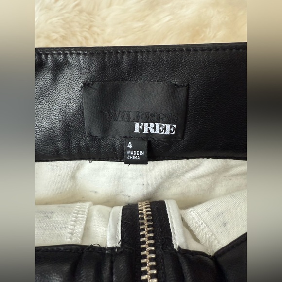 Aritzia Wilfred Free Skirt - Picture 2 of 3